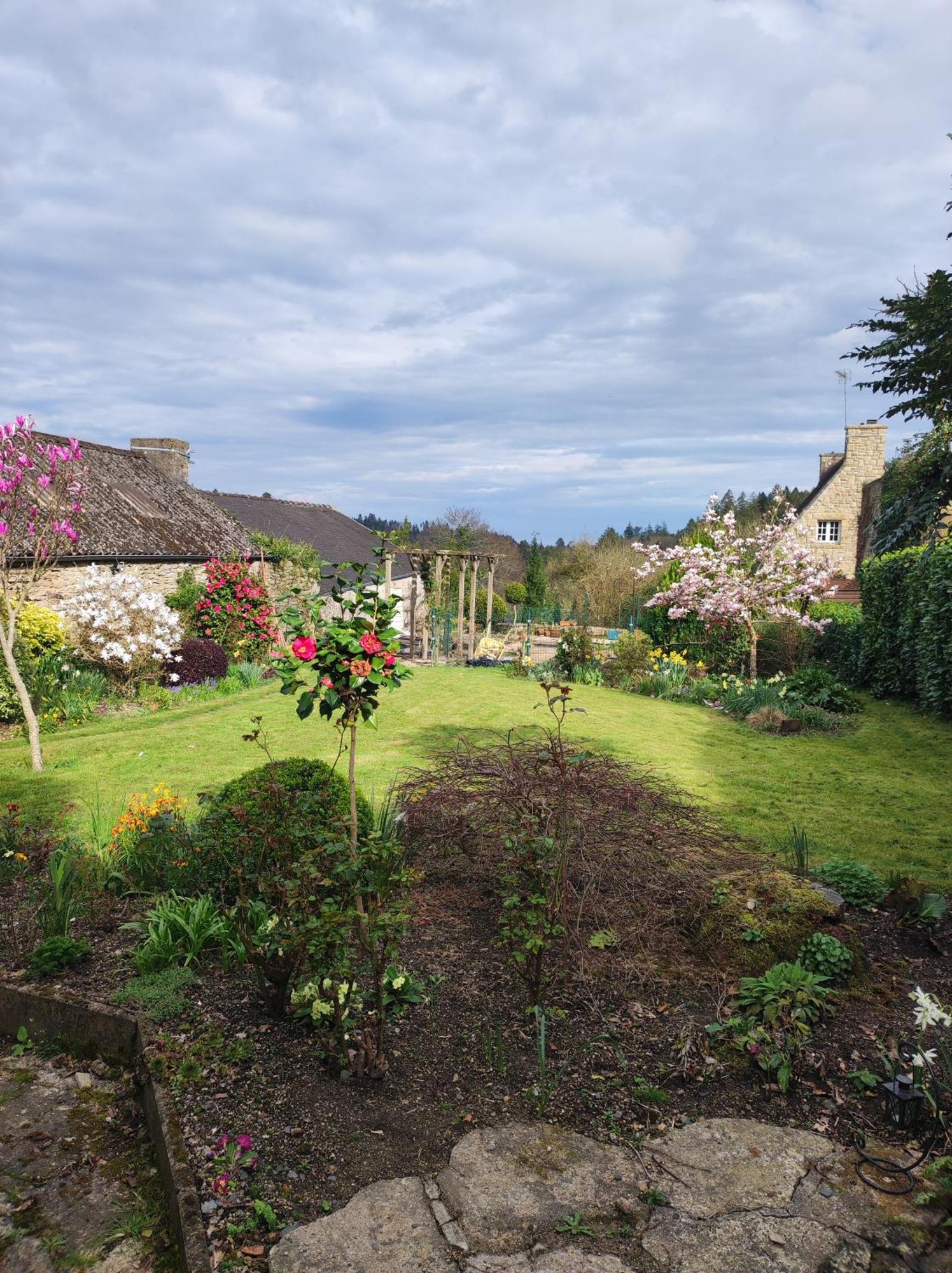Rose Cottage Huelgoat Buitenkant foto
